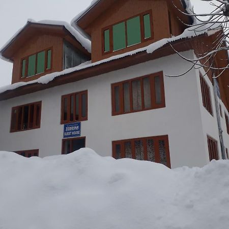 Zebrina Guest House Pahalgam Exterior photo