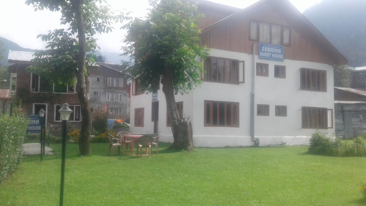 Zebrina Guest House Pahalgam Exterior photo