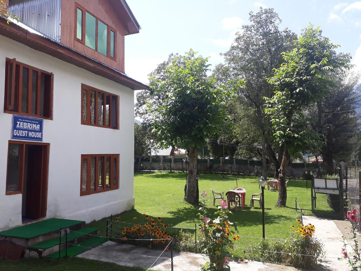 Zebrina Guest House Pahalgam Exterior photo