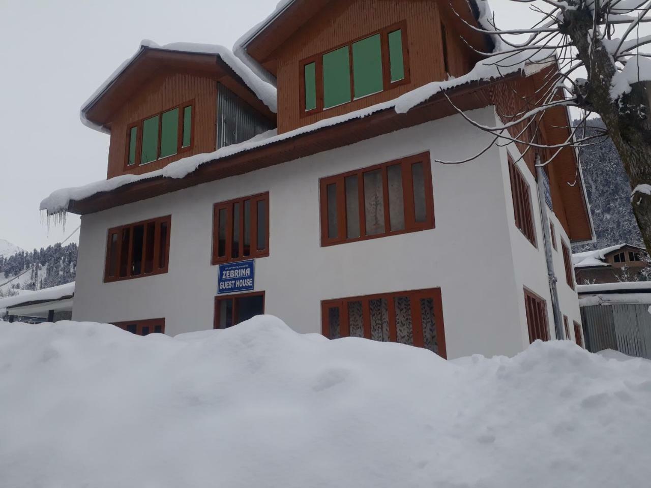 Zebrina Guest House Pahalgam Exterior photo