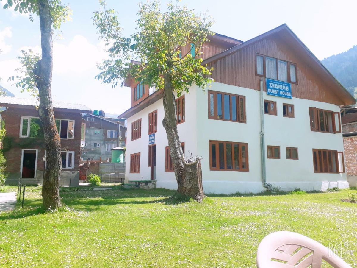 Zebrina Guest House Pahalgam Exterior photo